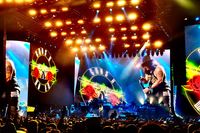 Guns N' Roses Gemakan Sweet Child O' Mine di GBK