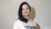 Gaya Kasual Eriska Rein di Pemutaran A Man Called Ahok