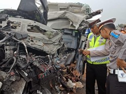 Ini Identitas Lima Korban Tewas Kecelakaan di Tol SuMo