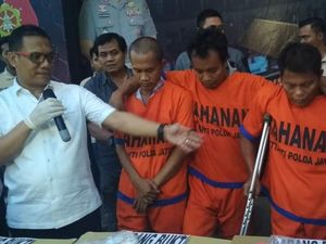 Enam Perampok Bos Toko Emas di Sumenep Ditangkap, Tiga Ditembak