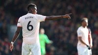 Paul Pogba tampil oke saat Manchester United menang 2-1 atas Bournemouth. Di laga itu, Pogba melepaskan tiga shot dan melepaskan empat umpan kunci. Foto: Catherine Ivill/Getty Images