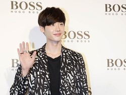 Lee Jong Suk dan Fakta-fakta Terbaru Tentang Sang Aktor