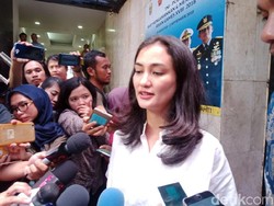 Atiqah Harap Ratna Jadi Tahanan Kota Agar Fokus Hadapi Sidang