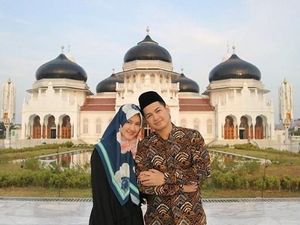 Istri Hamil Anak Pertama, Tommy Kurniawan Ucap Syukur Istri Hamil Anak Pertama, Tommy Kurniawan Ucap Syukur