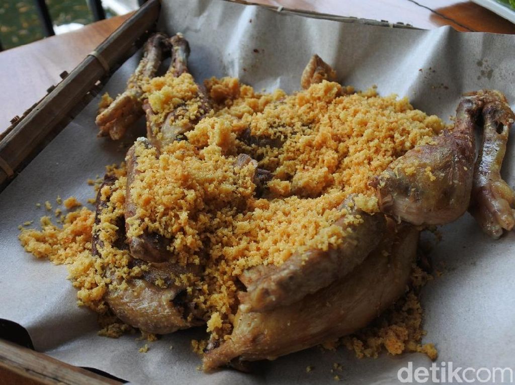Pawon Jogja & Ayam Kremes: Gurihnya Ayam Kampung dan Garang Asem Khas Jawa