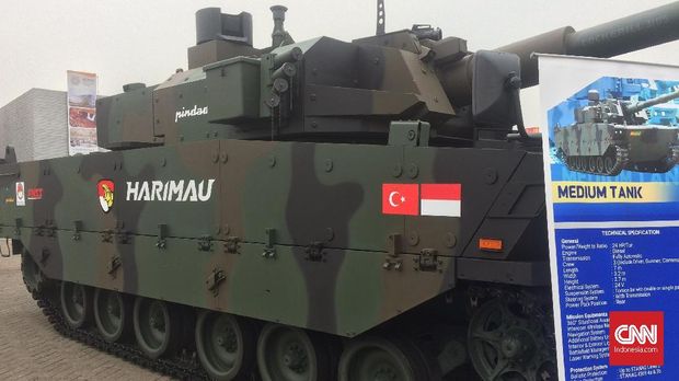 Tank Harimau Buatan Pindad 'Menyalak' di Indo Defence Expo