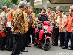 Melihat Perjalanan Motor Listrik Gesits Hingga Diuji Jokowi