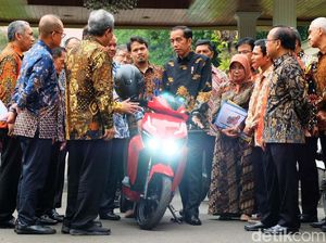 Gesits Bisa Berlari Sampai 70 Km, Bisa Ngebut Sampai 150 Km/Jam