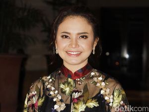 Candaan Robby Purba soal Lamaran Rossa Candaan Robby Purba soal Lamaran Rossa