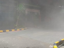 Asap Tebal Mengepul di Kementerian PPPA