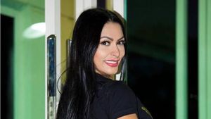 Wanita Ini Juara Kontes Bokong Terindah, Tapi Kemenangannya Bikin Ricuh