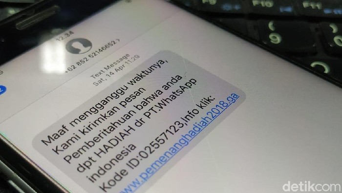 SMS penipuan yang seringkali nge-spam. Foto: detikINET/Agus Tri Haryanto