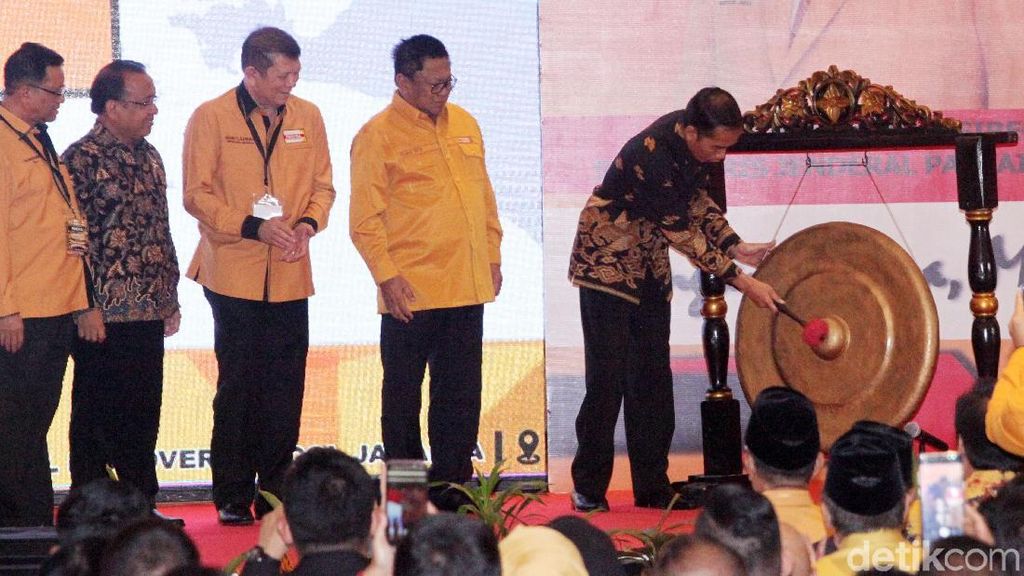 Jokowi Buka Pembekalan Caleg Hanura