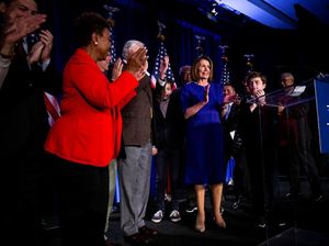 Partai Demokrat Rebut Kendali DPR AS, Republik Masih Dominasi Senat