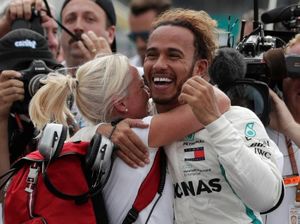 Hamilton Ingin Samai Tujuh Gelar F1 Schumacher Hamilton Ingin Samai Tujuh Gelar F1 Schumacher