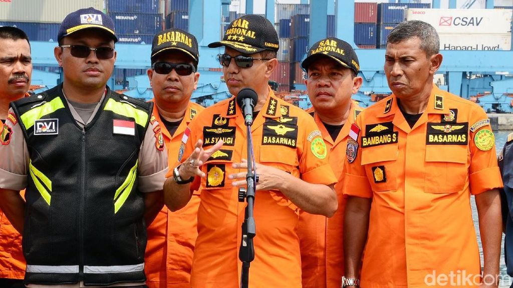 Basarnas Perpanjang Waktu Operasi Pencarian Korban Lion Air