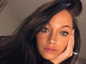 WAGs Juventus vs Manchester United, Cantik Mana?