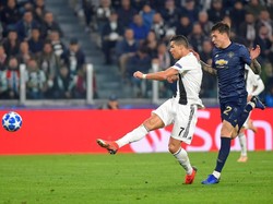 Juventus baru memetik keunggulan di menit ke-65, melalui sepakan voli Ronaldo menyambut umpan Leonardo Bonucci. (Foto: Massimo Pinca/REUTERS)