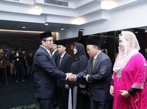 Lantik Anggota PAW, Ini Pesan Pimpinan MPR RI