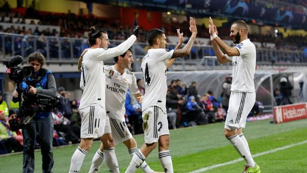 Pesta Lima Gol Si Putih