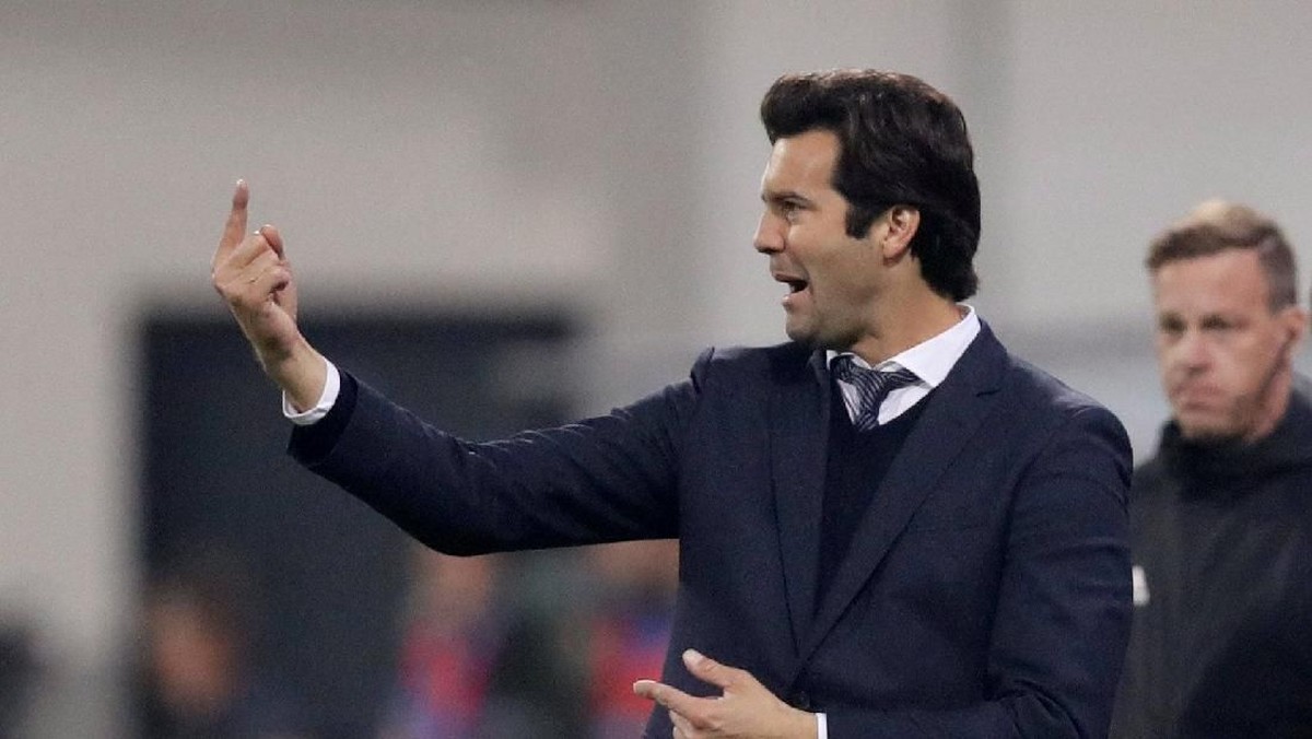 Santiago Solari tinggal berjarak satu laga dari kontrak permanen di Real Madrid (David W Cerny/REUTERS)