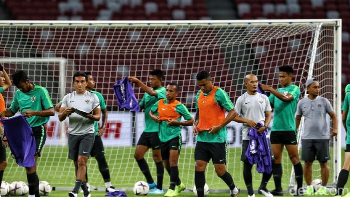 Timnas Indonesia akan mengawali langkahnya di Piala AFF 2018 dengan menghadapi Singapura (Foto: Pradita Utama) Timnas Indonesia akan mengawali langkahnya di Piala AFF 2018 dengan menghadapi Singapura (Foto: Pradita Utama)