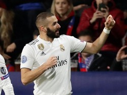 Karim Benzema bermain selama 2.607 menit dari 33 laga. Ada 15 gol yang dia torehkan untuk Real Madrid. (Foto: David W Cerny/REUTERS)