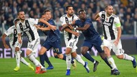 Juventus dan MU berhadapan di Allianz Stadium, Kamis (8/11/2018) dinihari WIB pada matchday 4 Liga Champions. Juventus langsung mencoba menekan MU selepas kick-off. (Foto: Massimo Pinca/REUTERS)