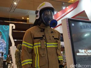 Sritex Bikin Baju Pemadam Kebakaran Pakai Teknologi Astronout