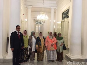 Kakek Dapat Gelar Pahlawan, Anies: Saya Tumbuh Besar Bersama Beliau Kakek Dapat Gelar Pahlawan, Anies: Saya Tumbuh Besar Bersama Beliau