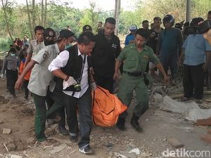 Mayat Pria Bertato Ditemukan di Bengawan Solo