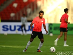 Di Piala AFF 2018 Singapura akan turun dengan kombinasi pemain muda dan senior. Ada tujuh pemain yang akan menjalani debut di Piala AFF.
