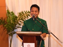 Rommy Pamerkan Prestasi Jokowi Naikkan Honor Penyuluh Agama 100%