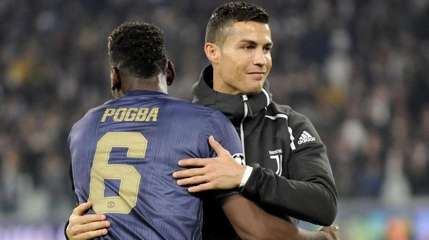 Paul Pogba tertarik bermain dengan Cristiano Ronaldo di Juventus.