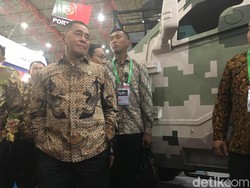 Menhan Minta Industri Pertahanan Nasional Jangan Kalah dengan Asing