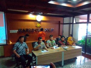 Bareskrim Tangkap 4 Remaja Pembobol Situs Kantor Swasta di Sultra Bareskrim Tangkap 4 Remaja Pembobol Situs Kantor Swasta di Sultra