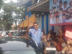 Sandi Minta Relawan Gaet 10 Warga Tiap Hari untuk Pilih Prabowo