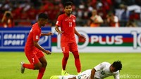 Apa daya, Indonesia kalah 0-1 di laga tersebut. Timnas tersungkur sejak laga perdana. (Foto: Pradita Utama/detikSport)