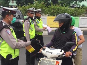 Operasi Zebra di Pasar Minggu, Pelanggar Disidang di Tempat