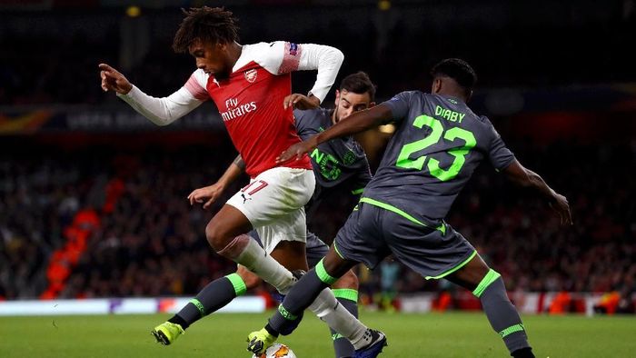 Arsenal berimbang 0-0 dengan Sporting. (Foto: Clive Rose/Getty Images) Arsenal berimbang 0-0 dengan Sporting. (Foto: Clive Rose/Getty Images)