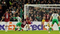 Bedanya, Betis cuma punya dua shot on goal dari total sembilan attempts. REUTERS/Marcelo Del Pozo.