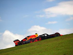Free Practice I GP Brasil: Verstappen Tercepat Ungguli Vettel Free Practice I GP Brasil: Verstappen Tercepat Ungguli Vettel
