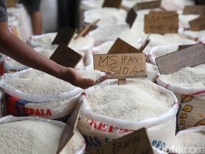 Beras Premium Banyak di Pasar Cipinang, Medium Menipis
