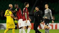 Sebab, perolehan angka Milan di grup disamai oleh Olympiakos yang menang 5-1 atas Dudelange. REUTERS/Marcelo Del Pozo.