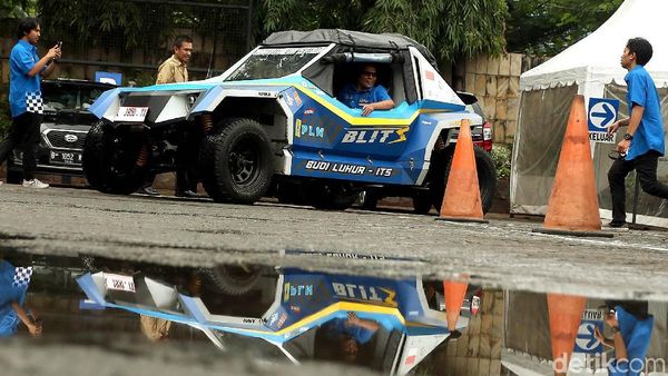 Mobil Listrik ITS BLITS Singgah di Jakarta