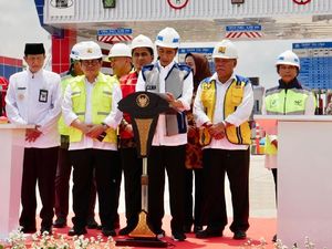 Jokowi: Merak-Surabaya Tersambung Tol Pertengahan Desember