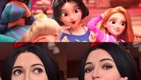 Cosplayer Cantik Ini Bisa Berubah Jadi Siapa Saja