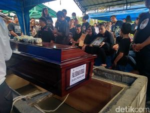 Jenazah Paul Korban Lion Air PK-LQP Dimakamkan di Timika