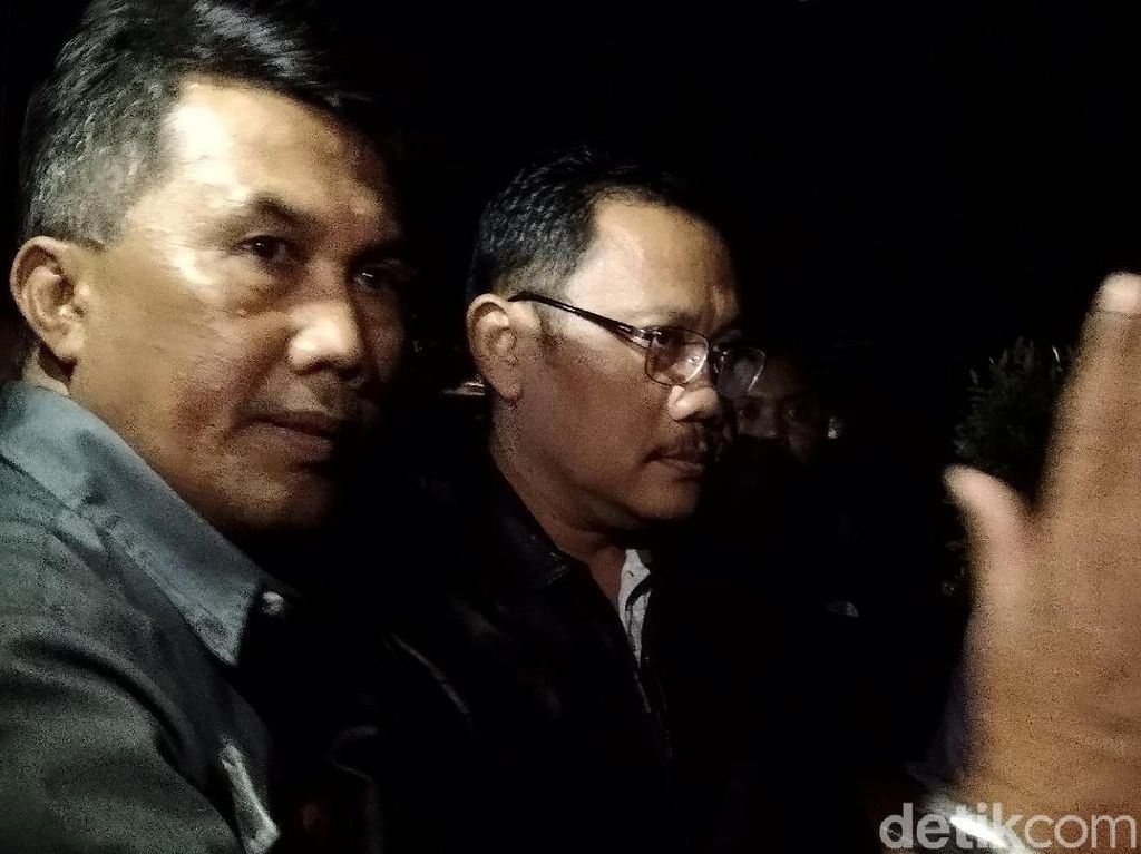 Akhir Pelarian Bos Sapi Koruptor Kredit Rakyat Rp 25 Miliar Akhir Pelarian Bos Sapi Koruptor Kredit Rakyat Rp 25 Miliar