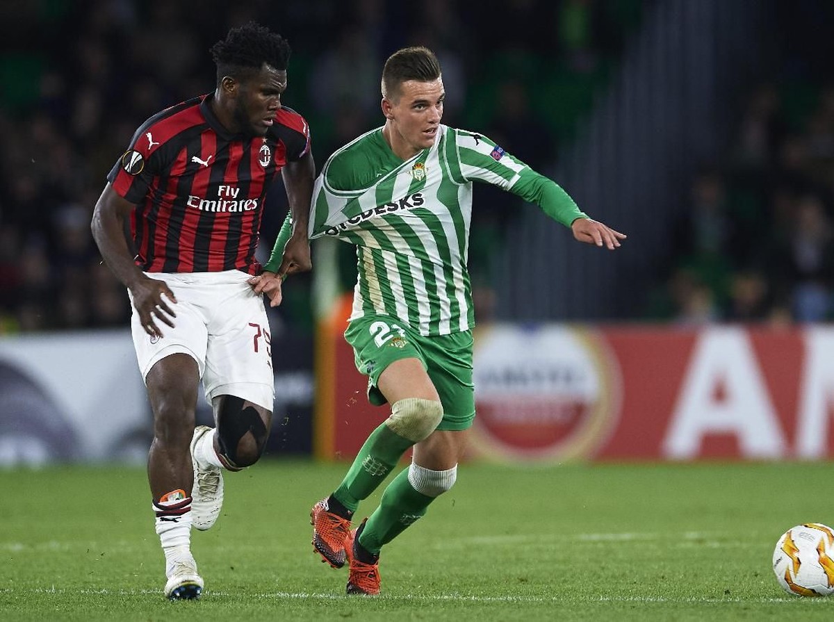 Real Betis kontra AC Milan berakhir imbang 1-1 (Aitor Alcalde/Getty Images)